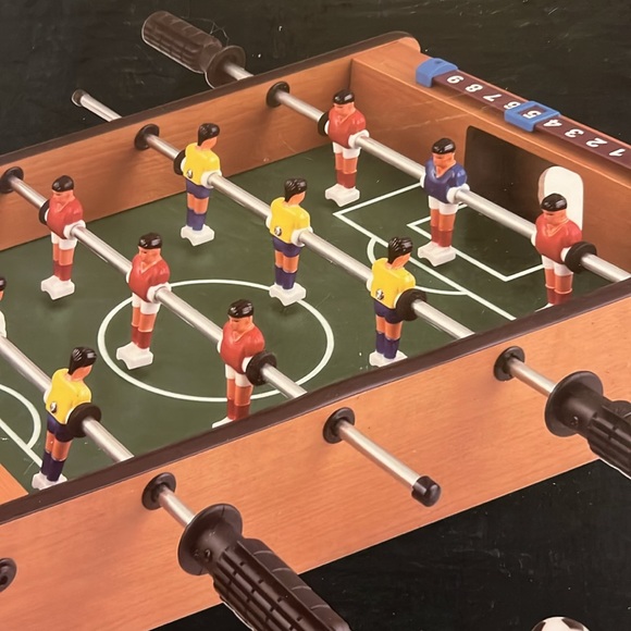 NEW TABLE TOP FOOSBALL ! - Picture 4 of 8